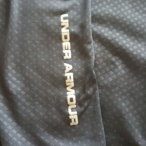 Under Armour Shirts - Sweatshirt Under Armour Shirts - Sweatshirt